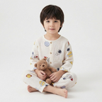 Ruimtereiziger kinderpyjama met astronauten en planeten print – airenso