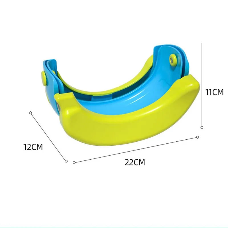 Dimensioni del vasino pieghevole banana: 22 x 12 x 11 cm